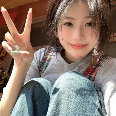 黄阿丽:小眼镜蛇